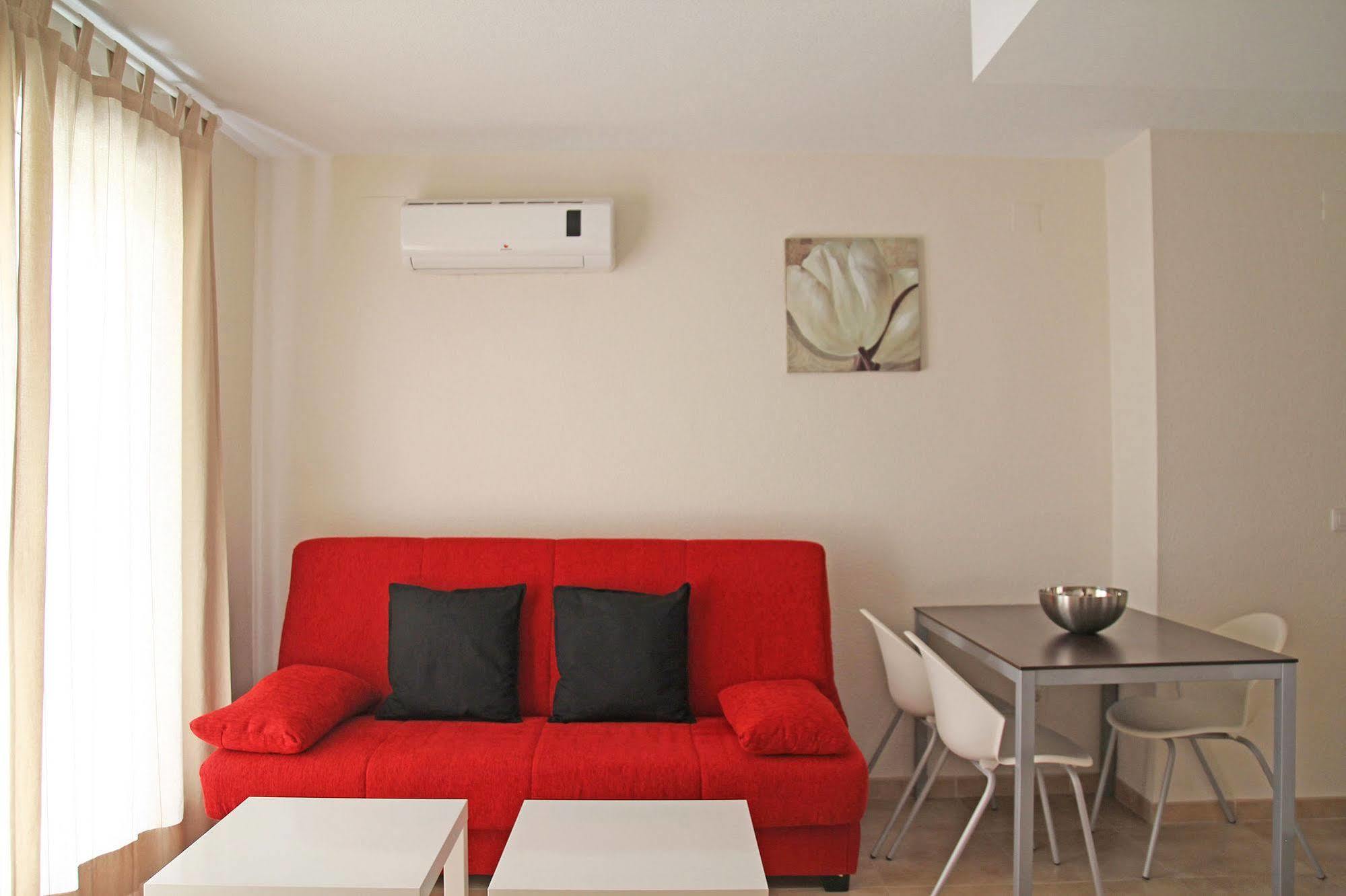Apartamentos Dona Carmen 3000 Oropesa del Mar Exterior photo